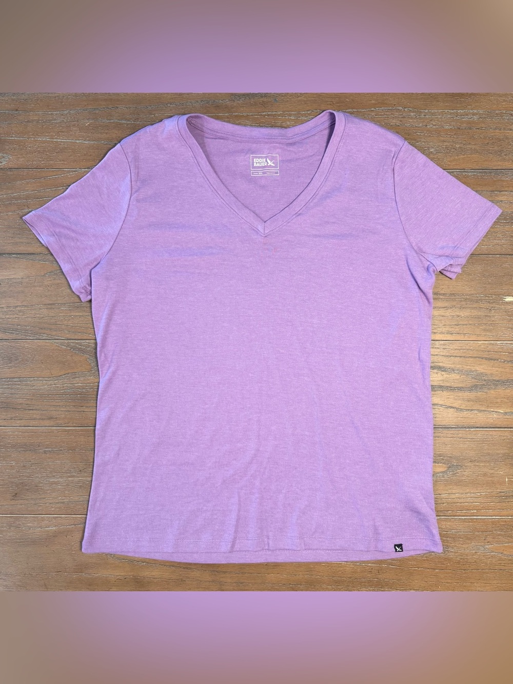 Eddie Bauer Lavender V-Neck Short Sleeve Tee